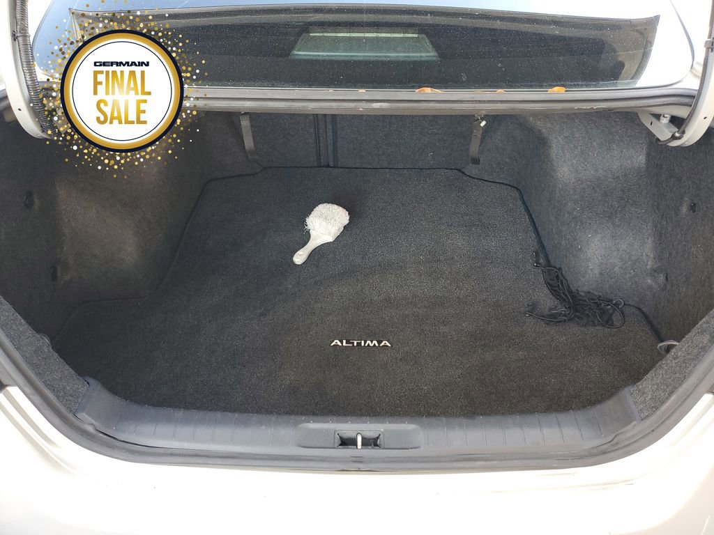 Used 2013 Nissan Altima 2.5 SL w/ Technology Pkg image 19