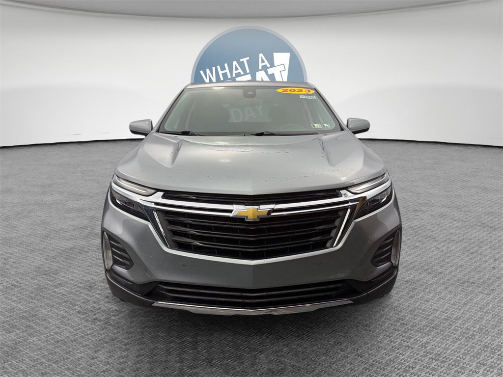 Used 2023 Chevrolet Equinox LT w/ Driver Convenience Package image 9