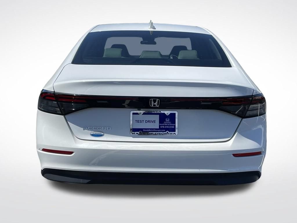Certified 2025 Honda Accord LX image 5