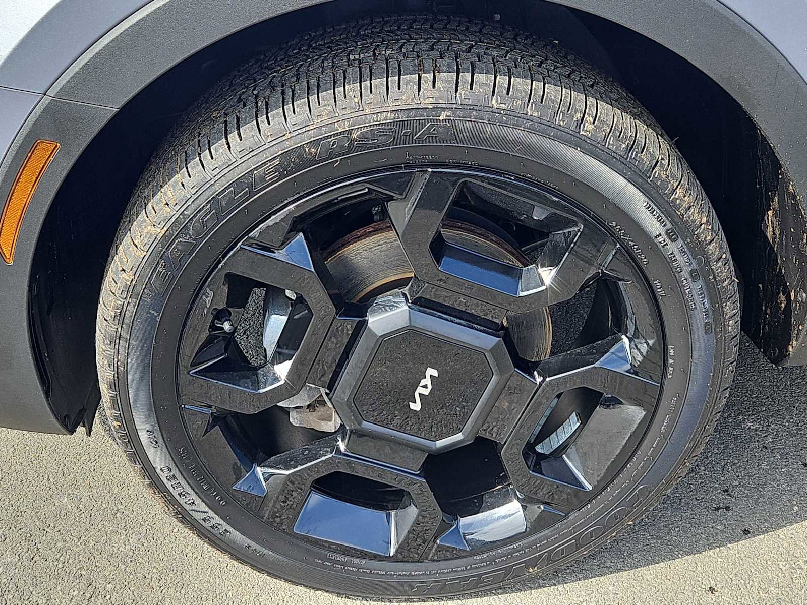 Used 2024 Kia Sorento SX Prestige w/ Sage Leather Package image 7