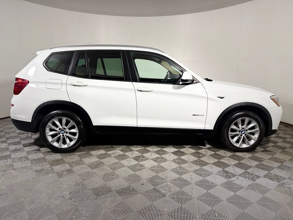Used 2017 BMW X3 xDrive28i AWD/4WD image 8
