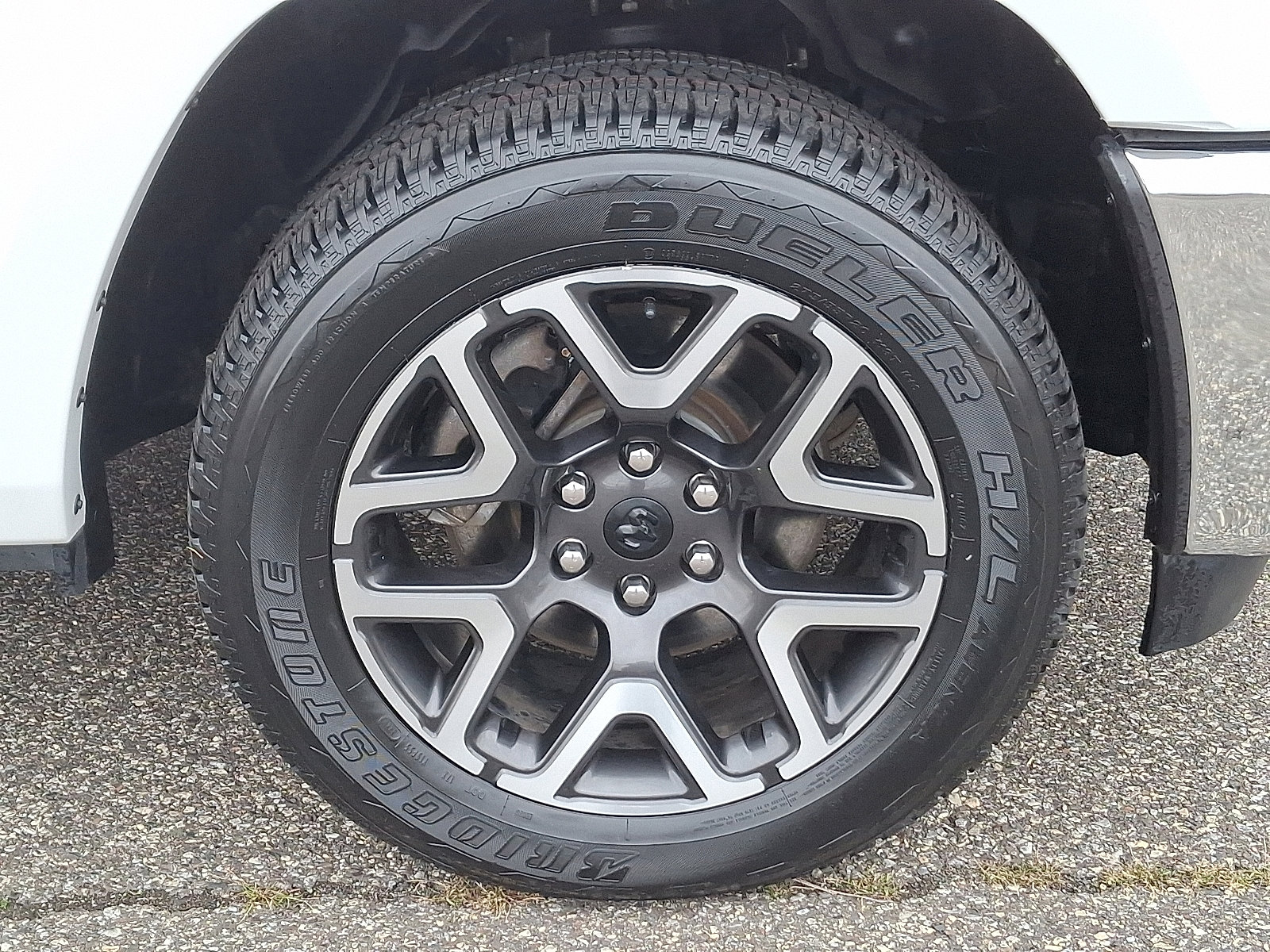 Used 2025 RAM 1500 Laramie image 8