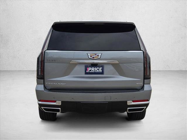 Used 2025 Cadillac Escalade Premium Luxury w/ LPO, Floor Liner Package AWD/4WD image 7