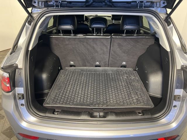 Certified 2018 Jeep Compass Latitude image 14