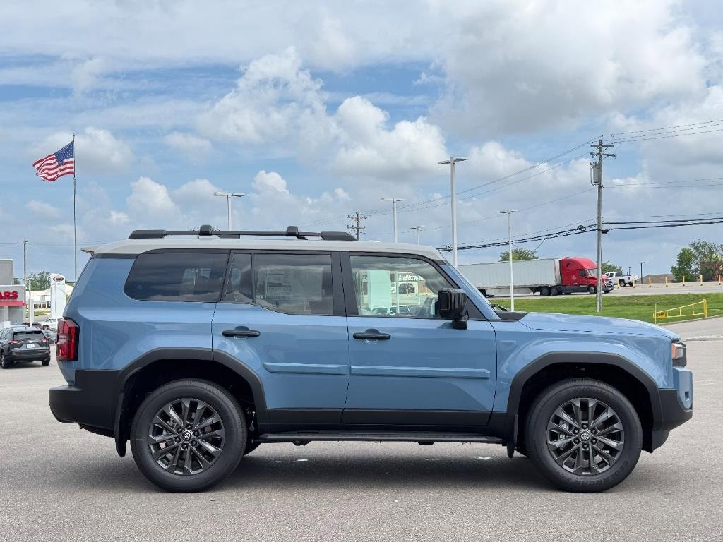 New 2025 Toyota Land Cruiser image 2