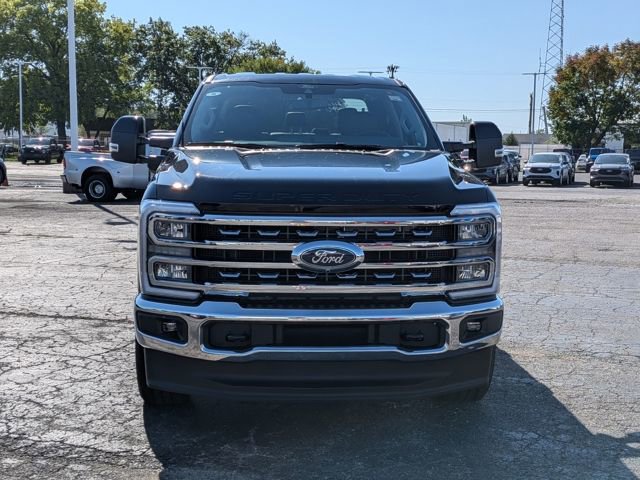 New 2026 Ford F250 Lariat w/ FX4 Off-Road Package image 3