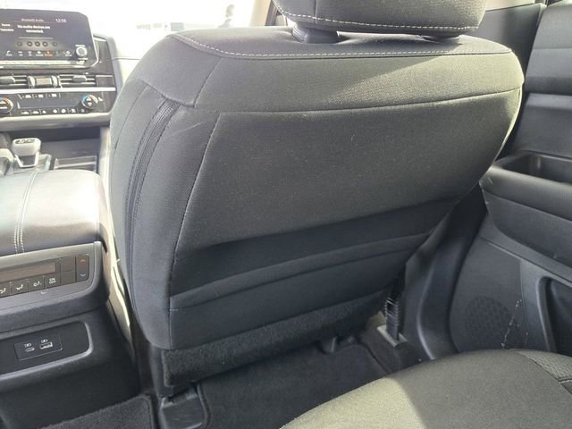 Used 2024 Nissan Pathfinder SV image 14