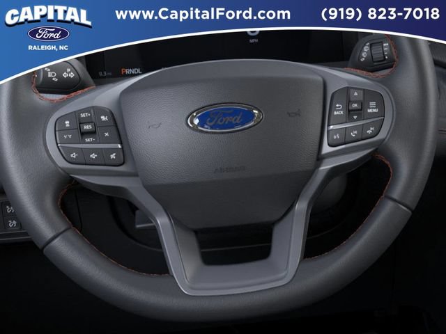 New 2026 Ford Explorer Active RWD image 12