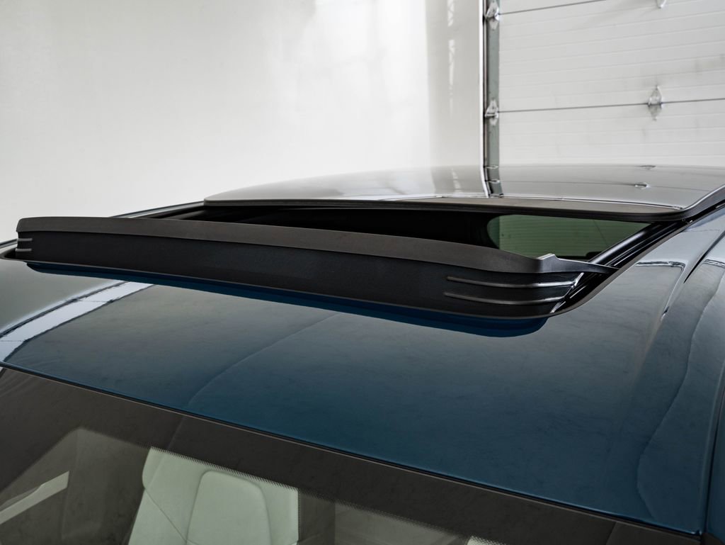 New 2026 Porsche Cayenne image 13