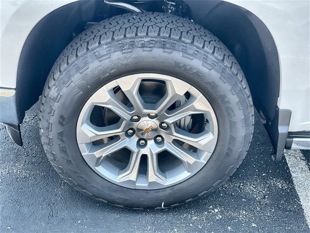 New 2026 Chevrolet Silverado 1500 LTZ w/ LTZ Premium Package image 23
