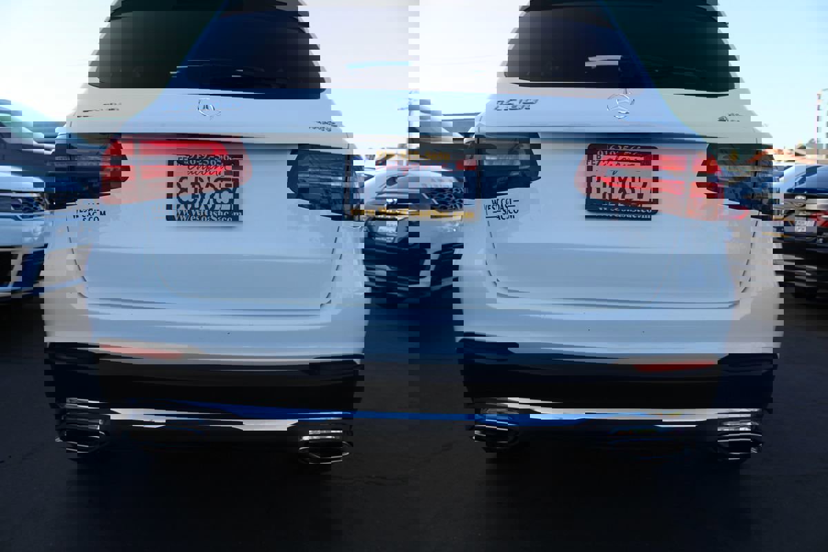 Used 2019 Mercedes-Benz GLC 300 4MATIC image 15