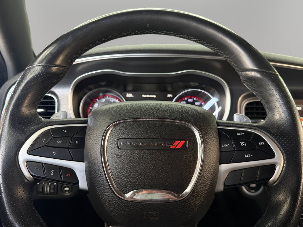 Used 2018 Dodge Charger R/T w/ Beats Audio Group RWD image 17