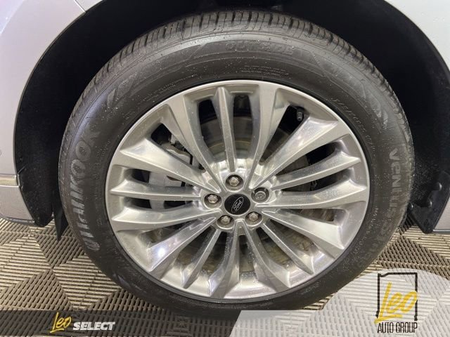 Used 2024 Ford Edge Titanium w/ Titanium Elite Package image 10