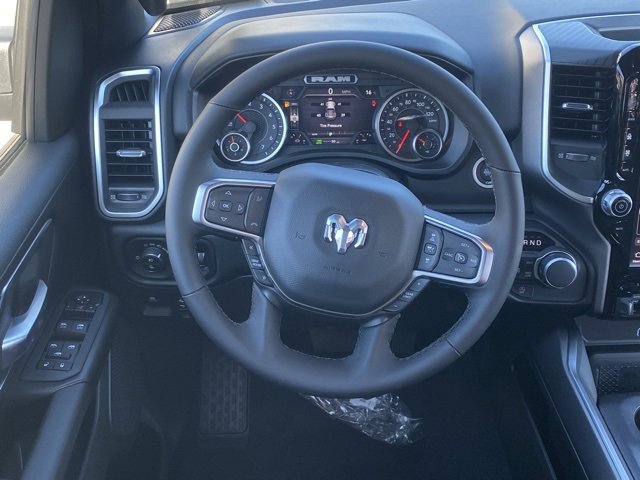 New 2026 RAM 1500 4x4 Crew Cab image 36