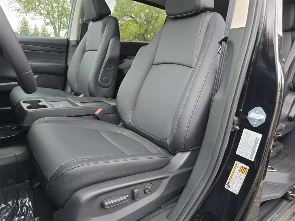 New 2026 Honda Odyssey EX-L image 24