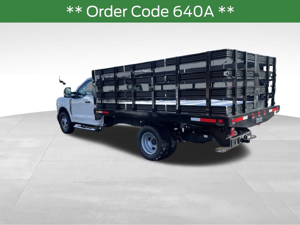 New 2026 Ford F350 XL w/ XL Chrome Package RWD image 3