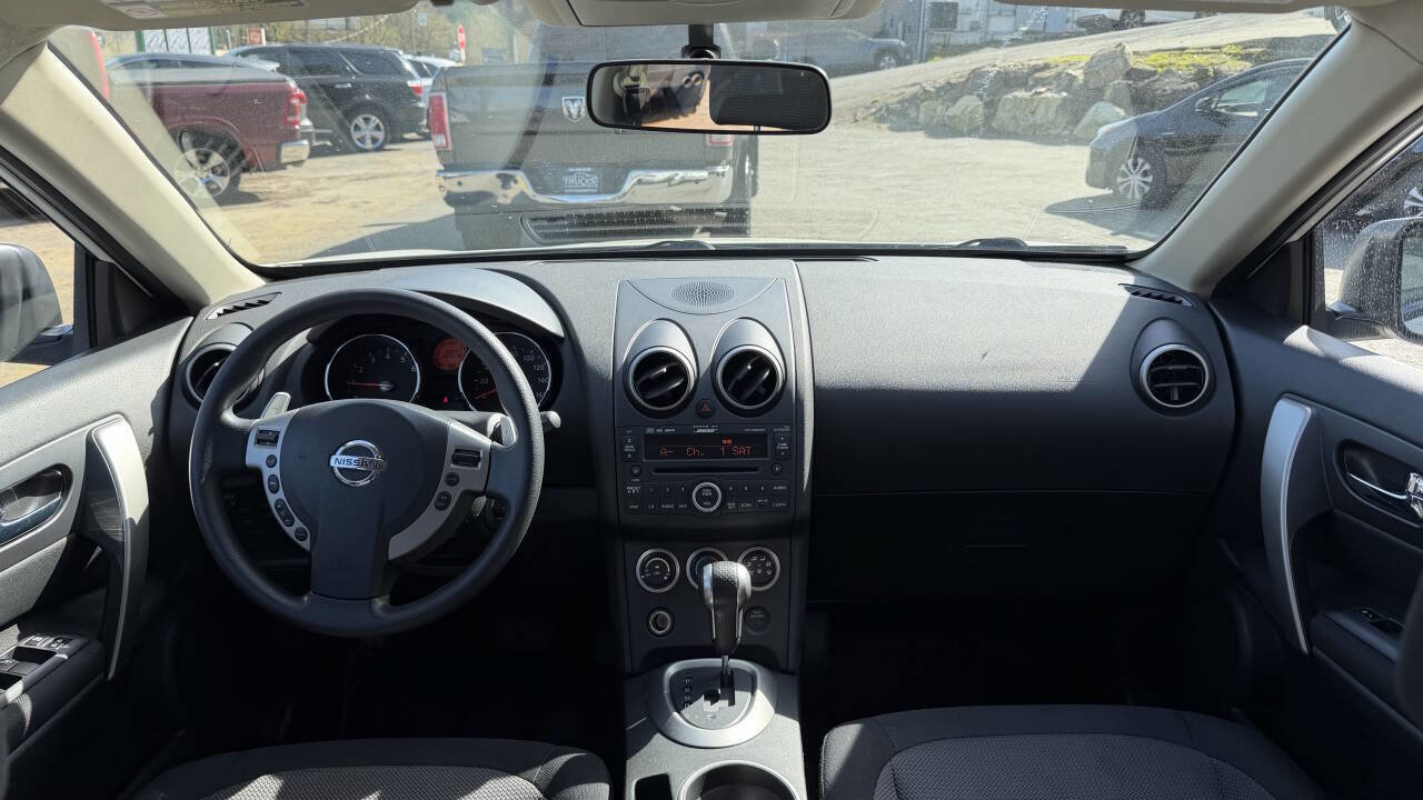 Used 2008 Nissan Rogue SL w/ Premium Pkg image 31