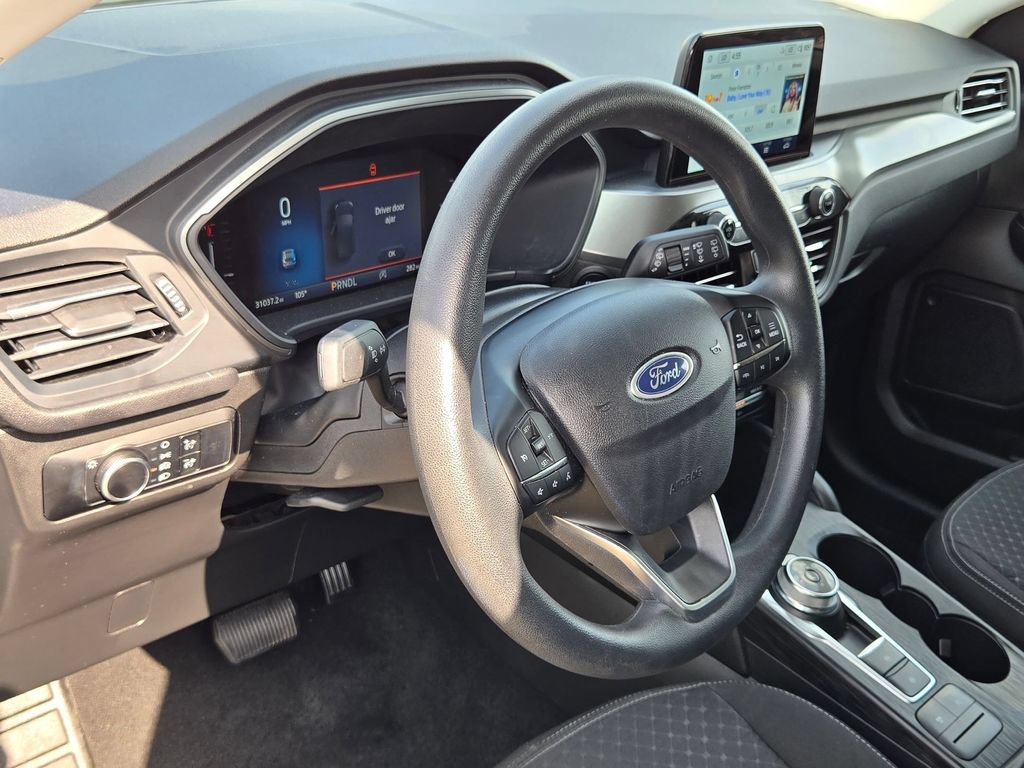 Used 2025 Ford Escape Active AWD/4WD image 11