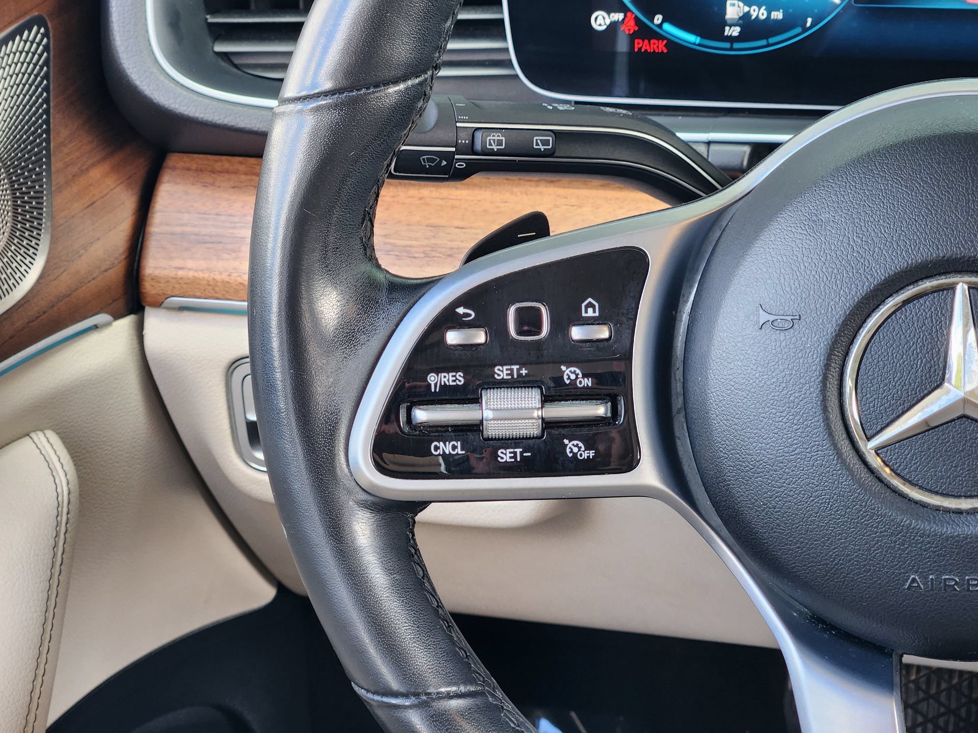 Certified 2021 Mercedes-Benz GLE 350 4MATIC image 28