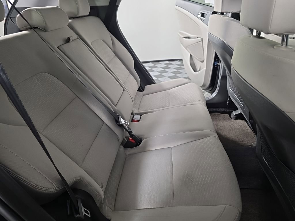 Used 2019 Hyundai Tucson Value AWD/4WD image 35