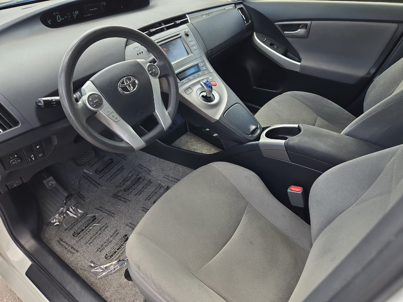 Used 2014 Toyota Prius Prime Plug-In Hybrid FWD image 9