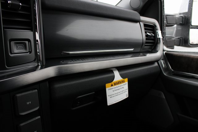 New 2026 Ford F350 Lariat w/ Lariat Ultimate Package image 9