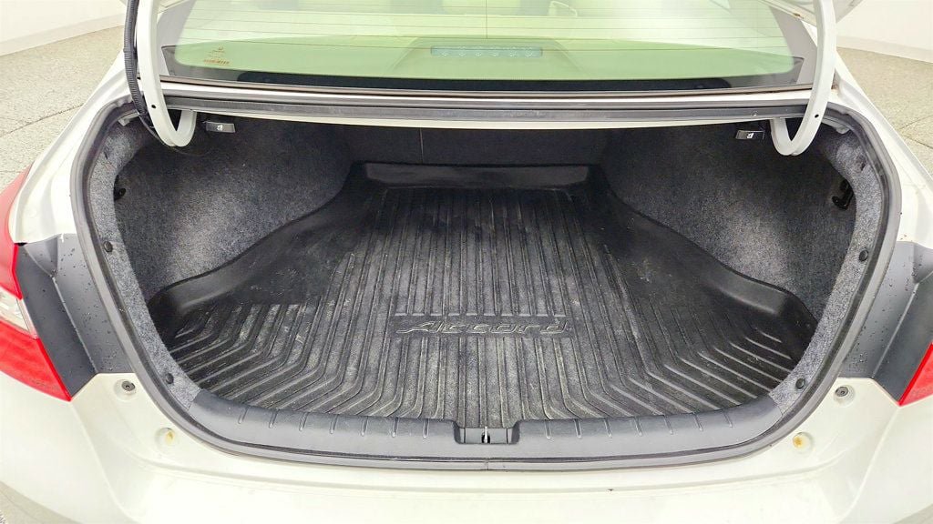 Used 2016 Honda Accord EX-L image 22