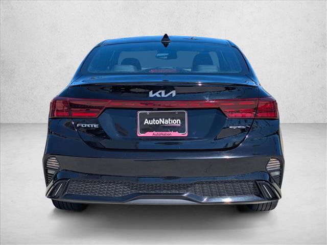 Used 2023 Kia Forte GT-Line image 7