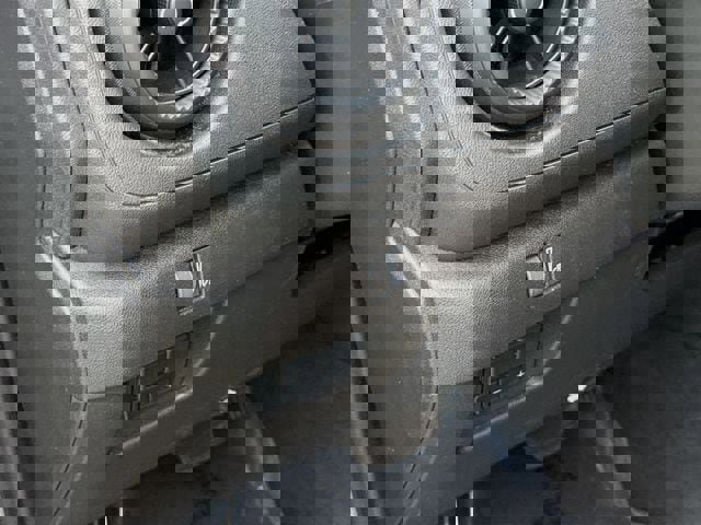 Used 2024 Chevrolet Colorado Trail Boss w/ Advanced Trailering Package image 13