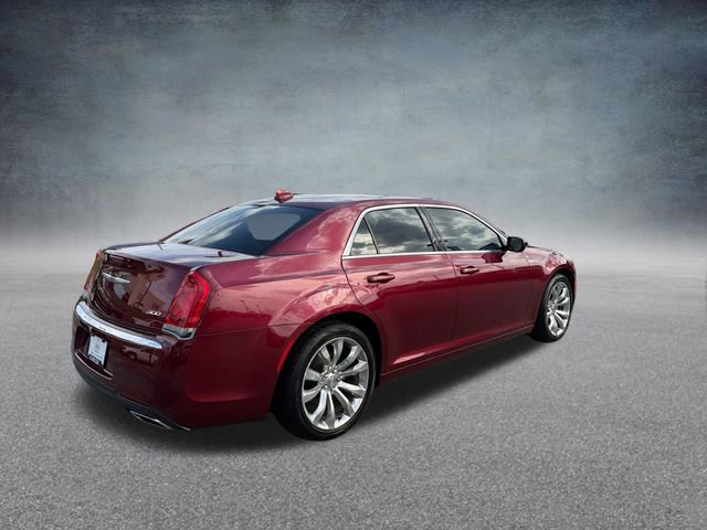 Used 2019 Chrysler 300 Touring w/ Quick Order Package 2EF image 6