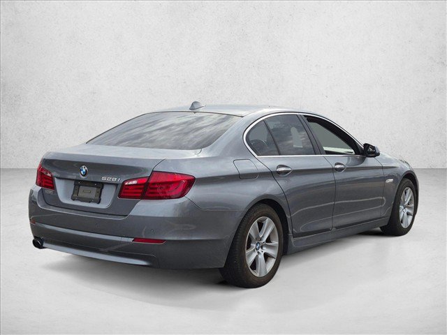 Used 2012 BMW 528i Sedan RWD image 3