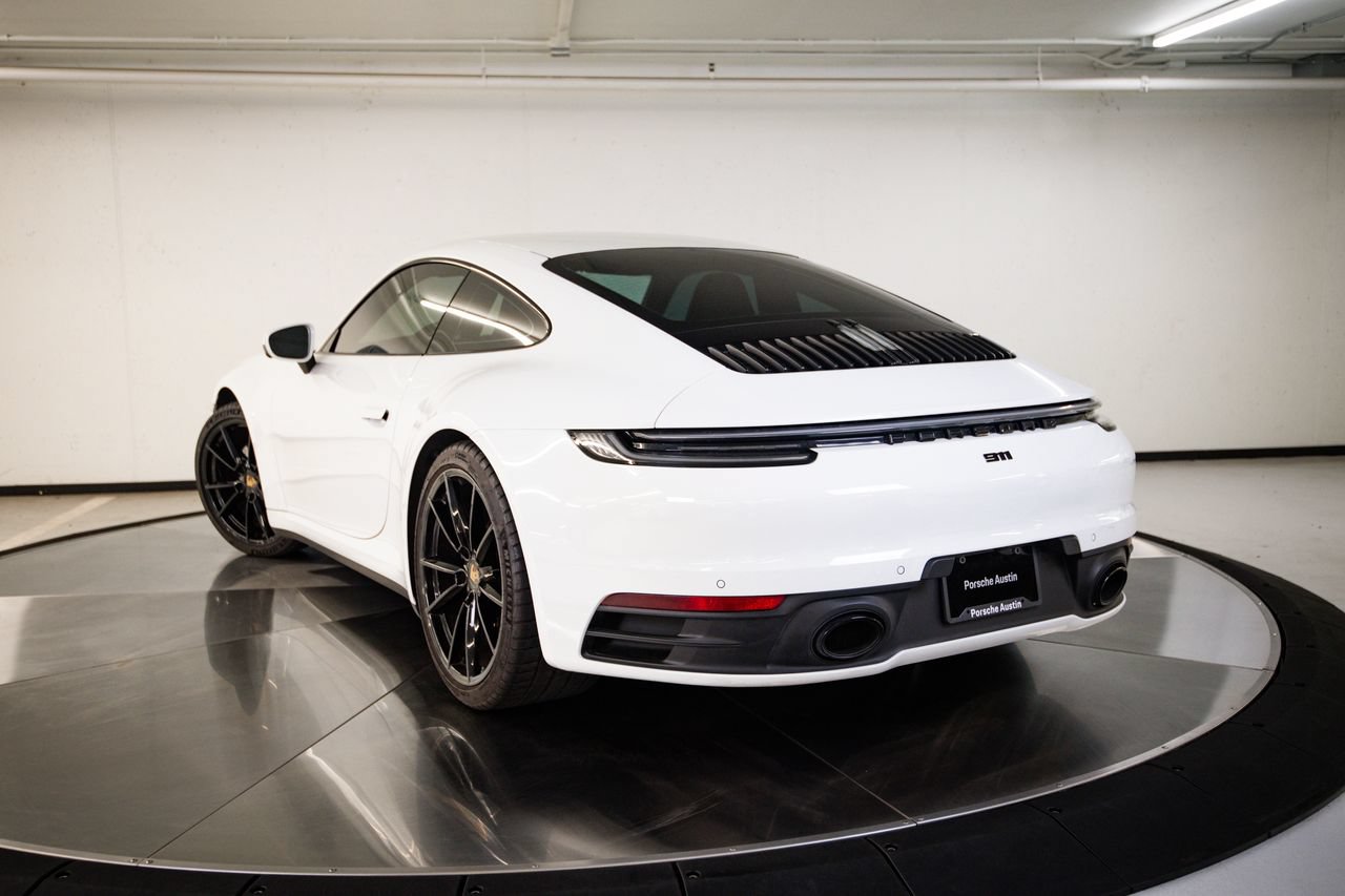 Certified 2023 Porsche 911 Carrera RWD image 3