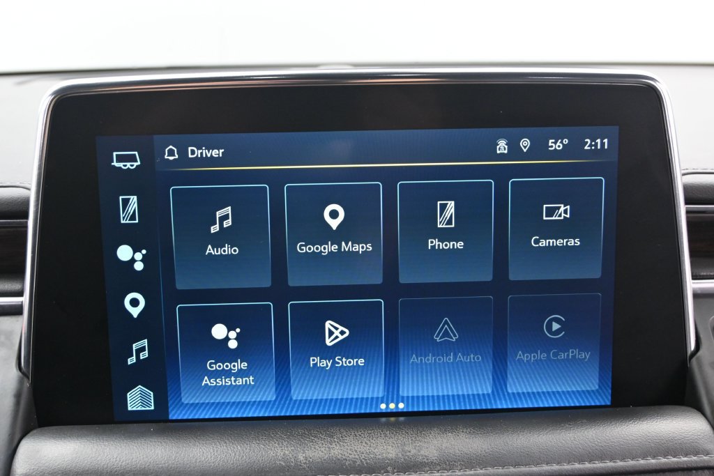 Used 2022 Chevrolet Suburban Z71 w/ Luxury Package AWD/4WD image 15