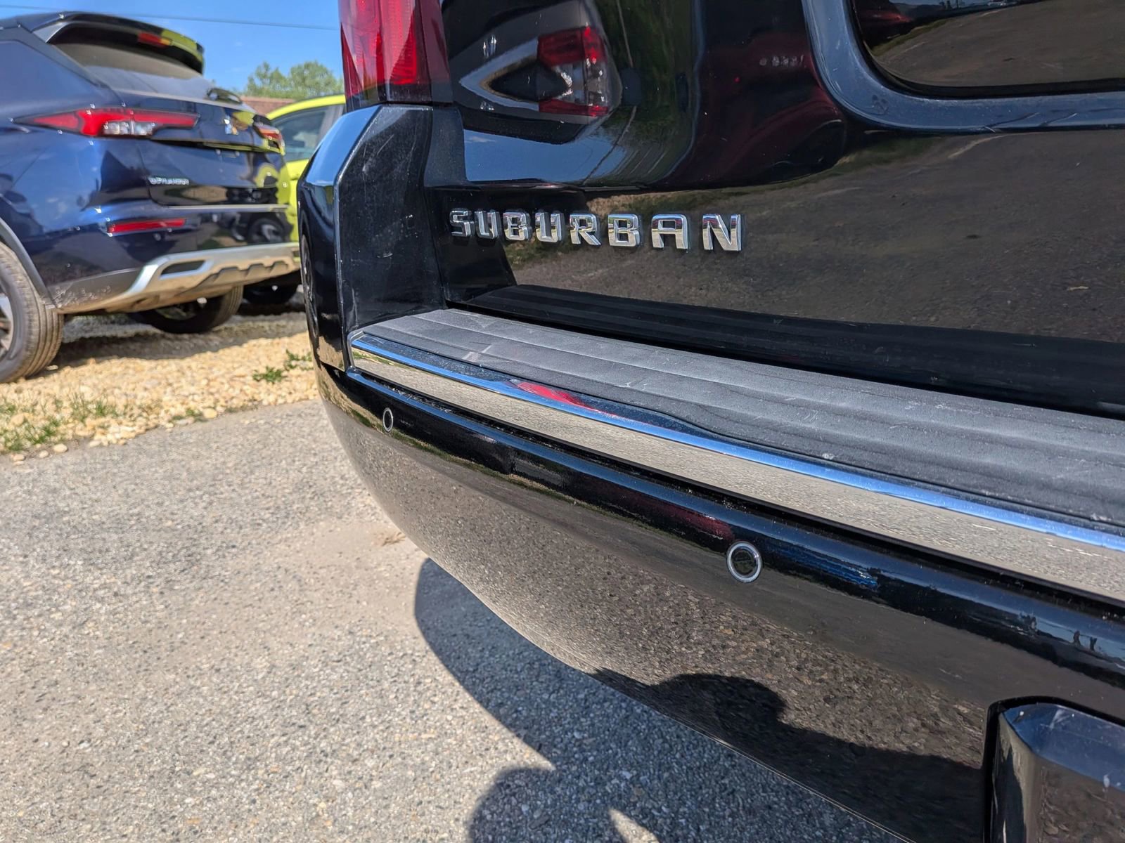 Used 2016 Chevrolet Suburban LTZ image 21