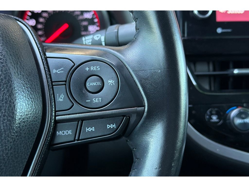 Certified 2021 Toyota Camry XSE FWD image 27