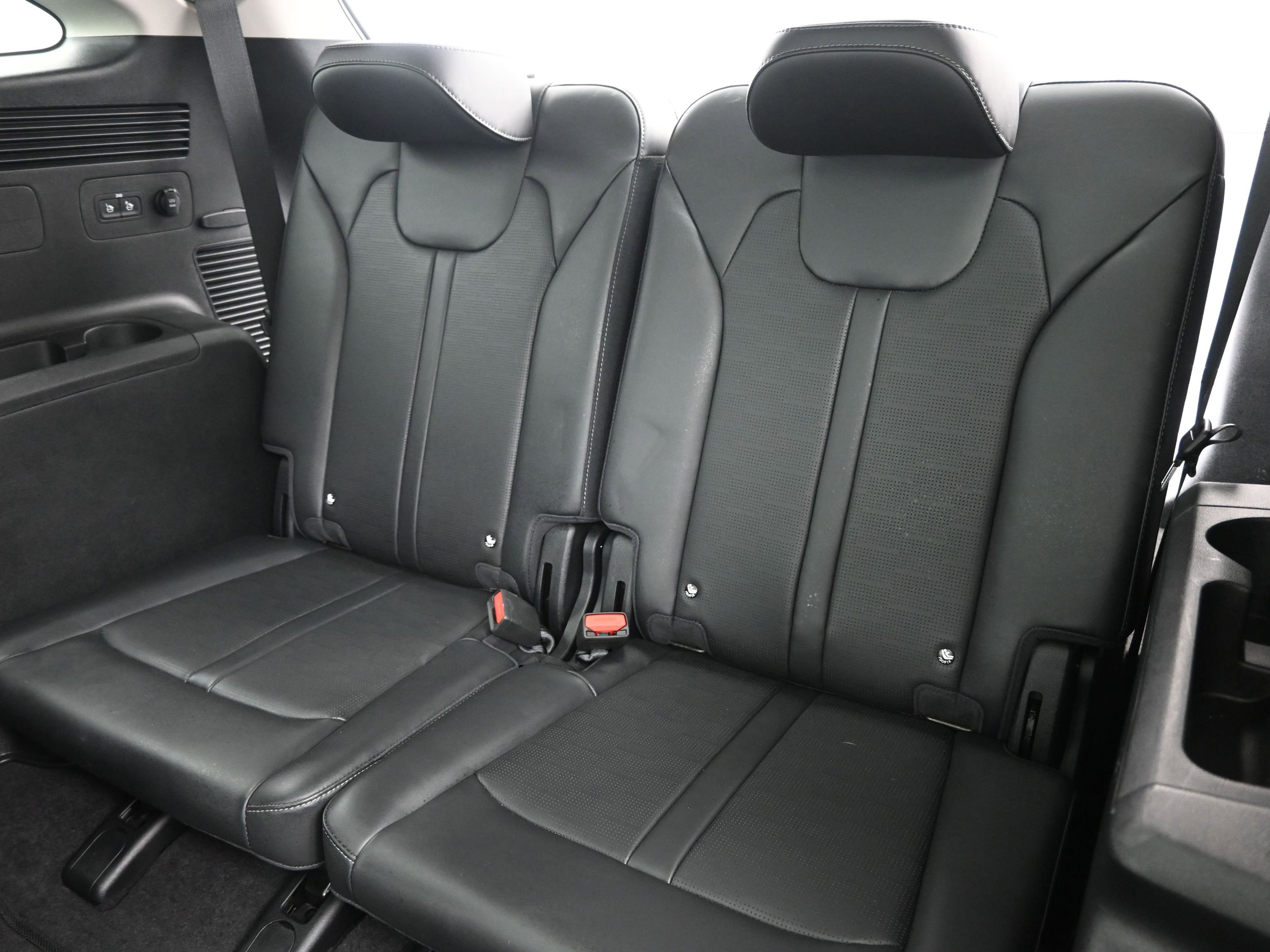 Used 2024 Kia Sorento EX w/ Panoramic Sunroof Package image 24