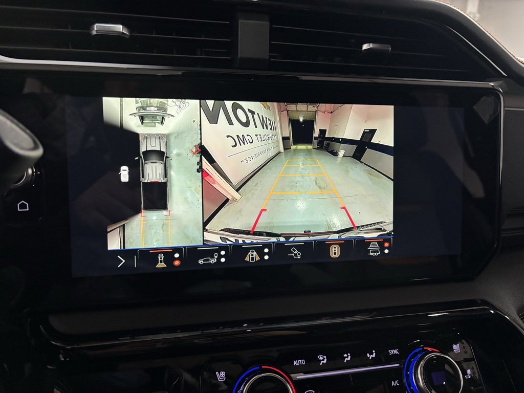New 2026 GMC Sierra 2500 AT4 w/ AT4 Premium Plus Package image 18