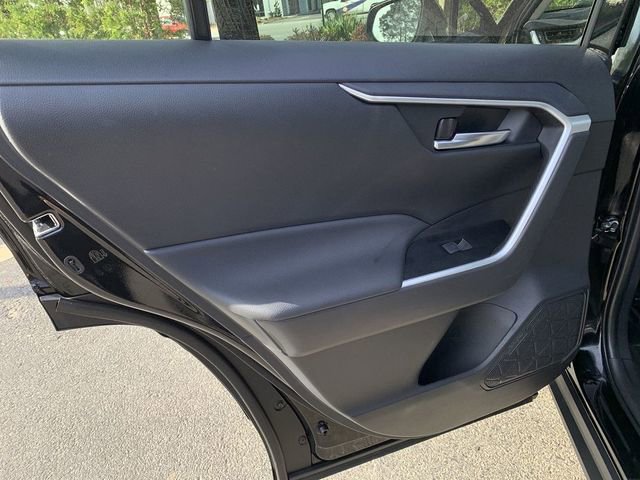 Used 2025 Toyota RAV4 XLE w/ Convenience Package image 15