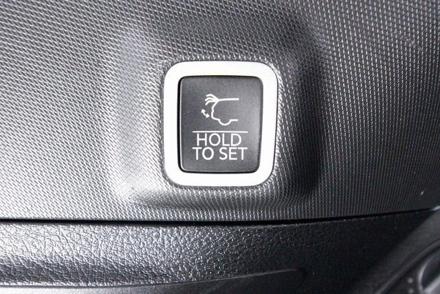 Used 2022 Jeep Grand Cherokee Limited 4xe image 38