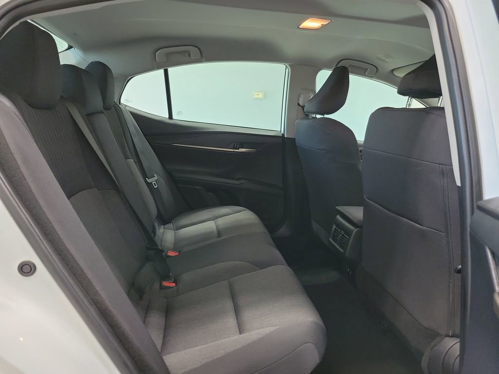 Used 2025 Toyota Camry LE FWD image 16