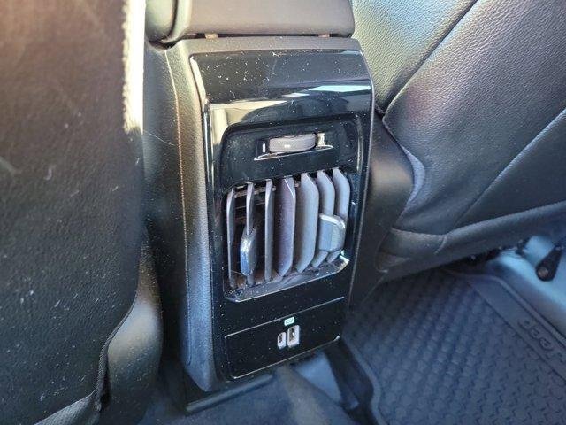 Used 2024 Jeep Compass Latitude w/ Convenience Group image 13