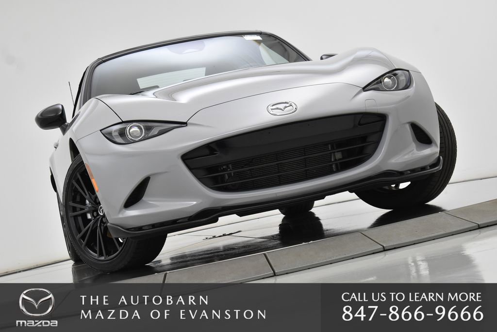 Certified 2024 MAZDA MX-5 Miata Club w/ Appearance Package image 3