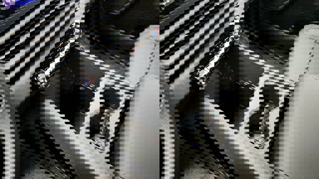 Used 2024 Chevrolet Silverado EV W/T AWD/4WD image 16