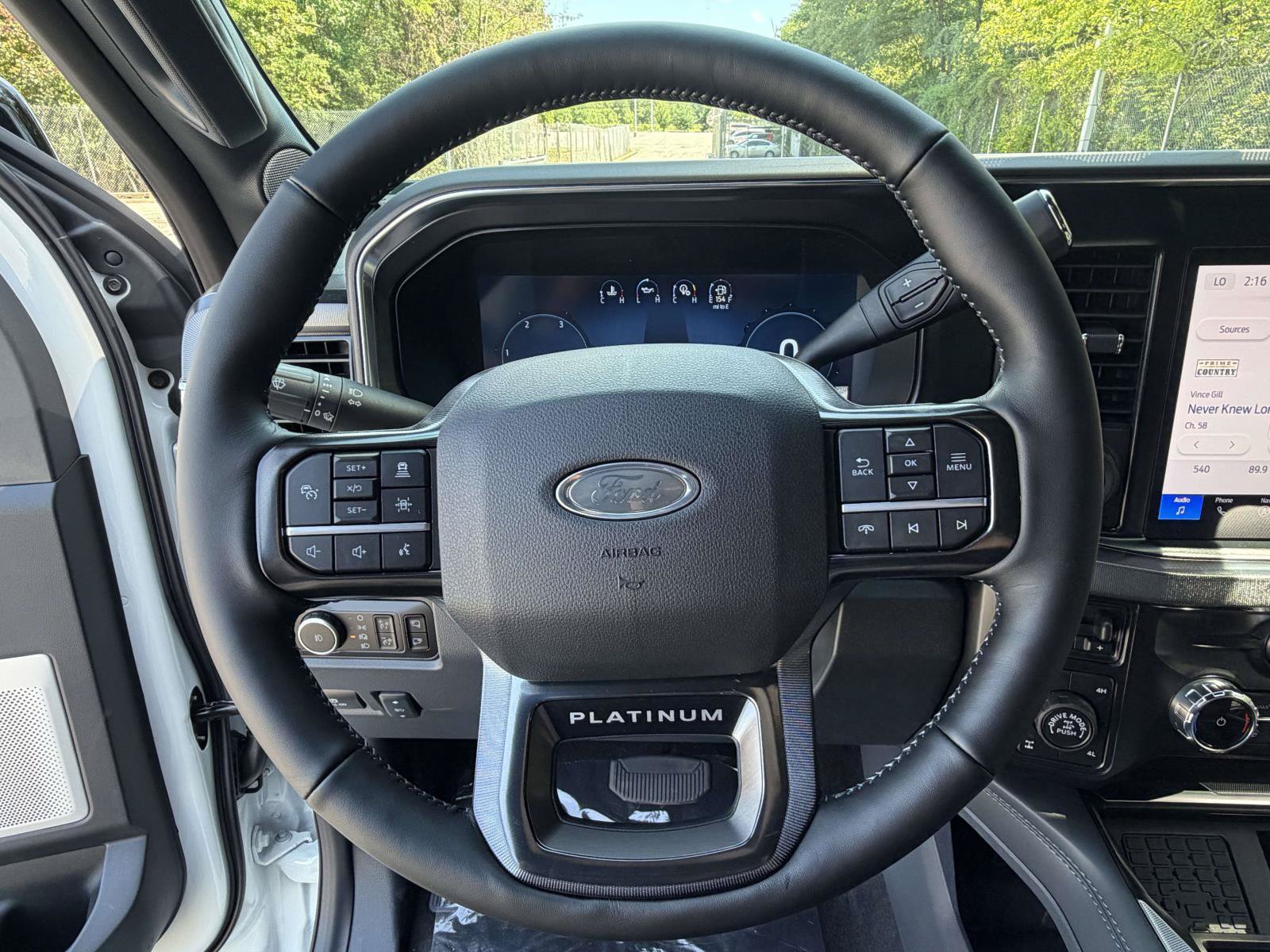 New 2026 Ford F350 Platinum w/ Tremor Off-Road Package AWD/4WD image 12