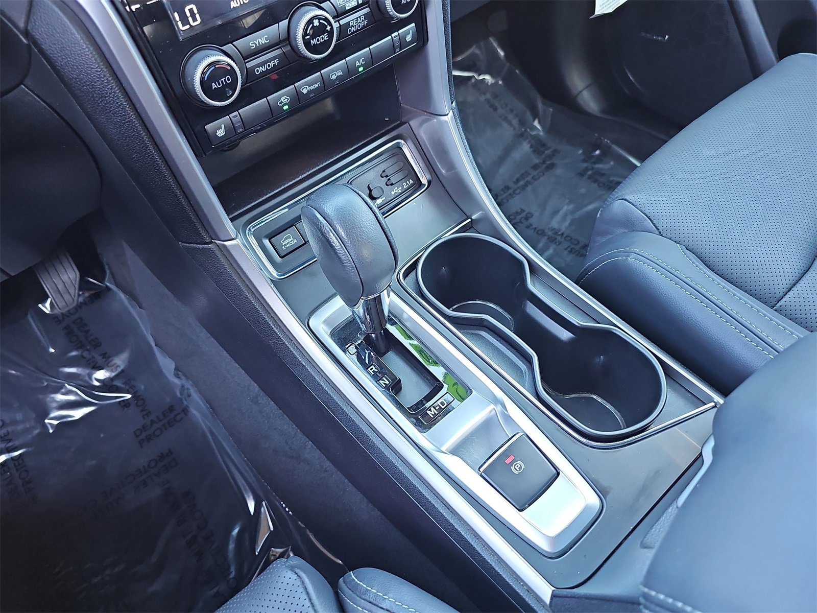 Certified 2022 Subaru Ascent Limited w/ Technology Package image 28