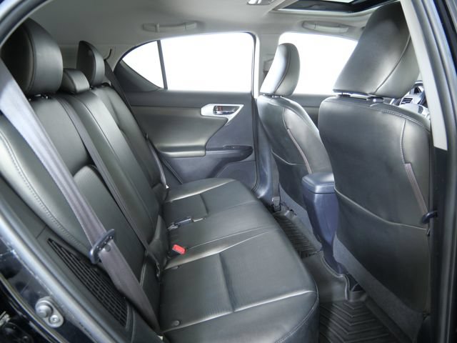 Used 2013 Lexus CT 200h w/ Seat Comfort Pkg FWD image 14
