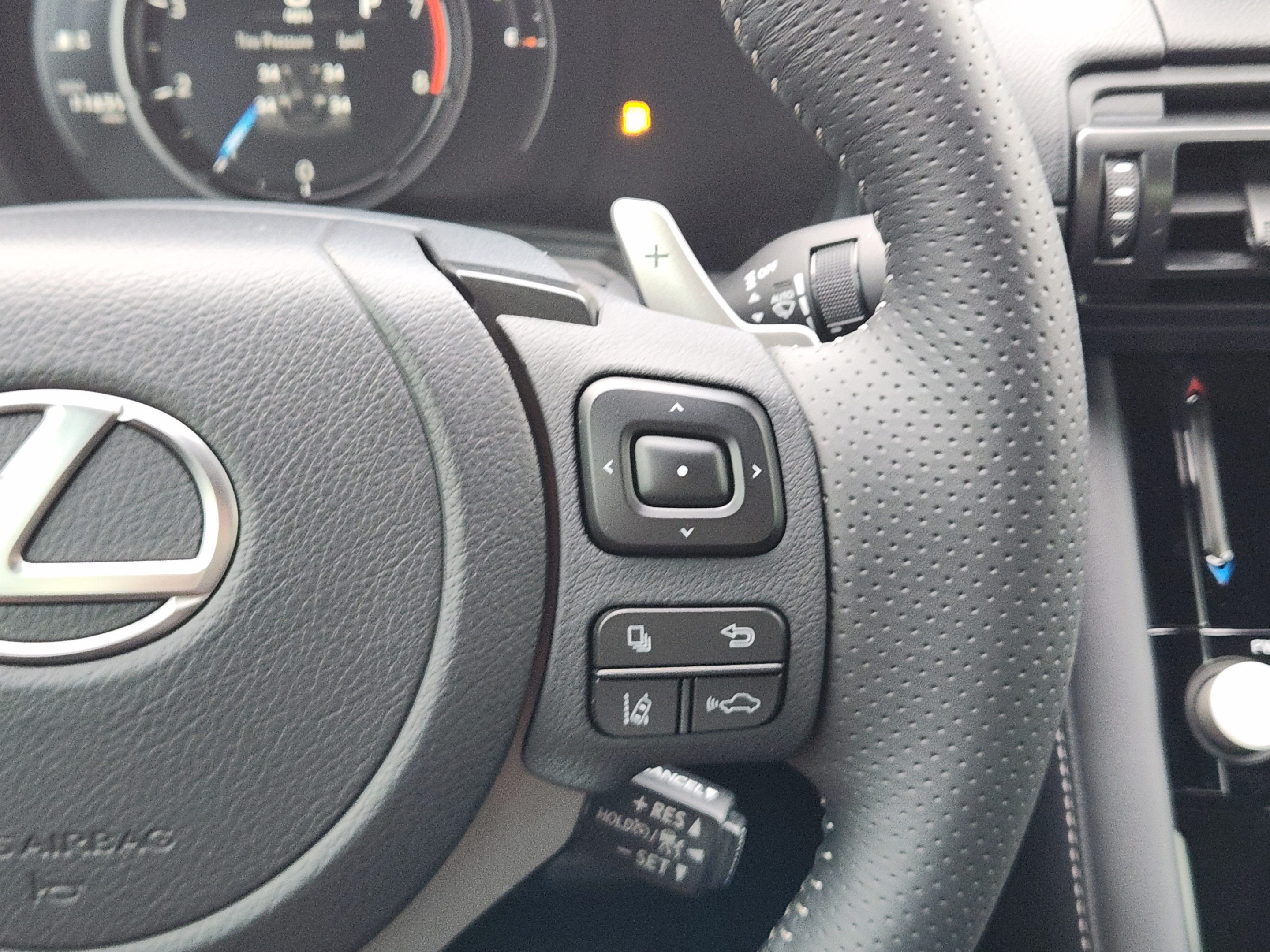 Used 2024 Lexus IS 350 F Sport RWD image 27