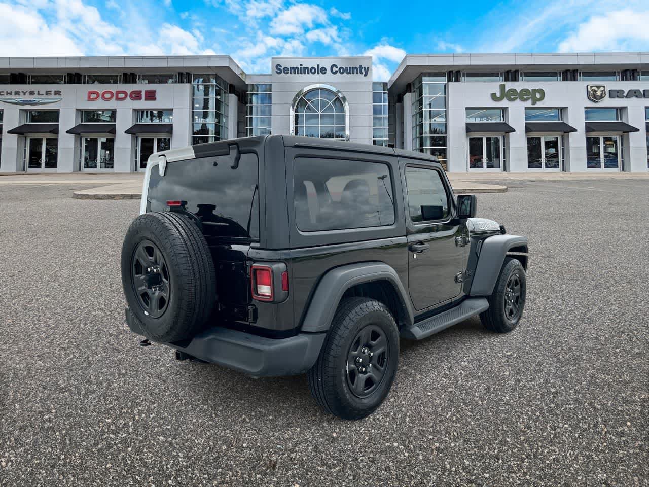 Certified 2023 Jeep Wrangler Sport AWD/4WD image 8