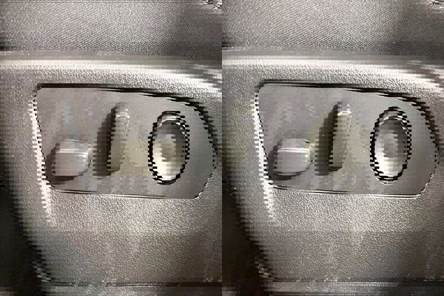 Certified 2021 Buick Envision Essence w/ Sport Touring Package image 33