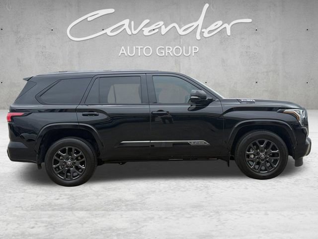 Used 2025 Toyota Sequoia Platinum AWD/4WD image 17